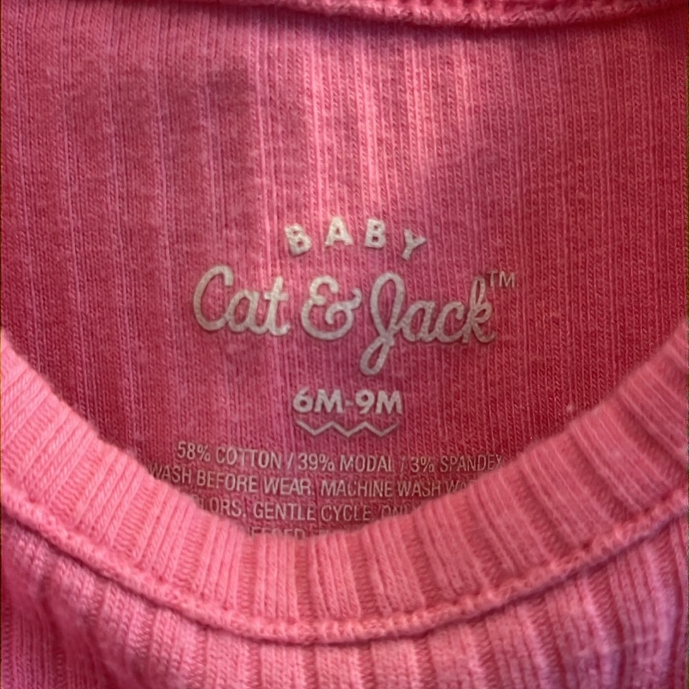 (2) Cat & Jack Baby Girl Ribbed Floral and Pink 2 Piece Short Sets 6-9M - Picture 6 of 7